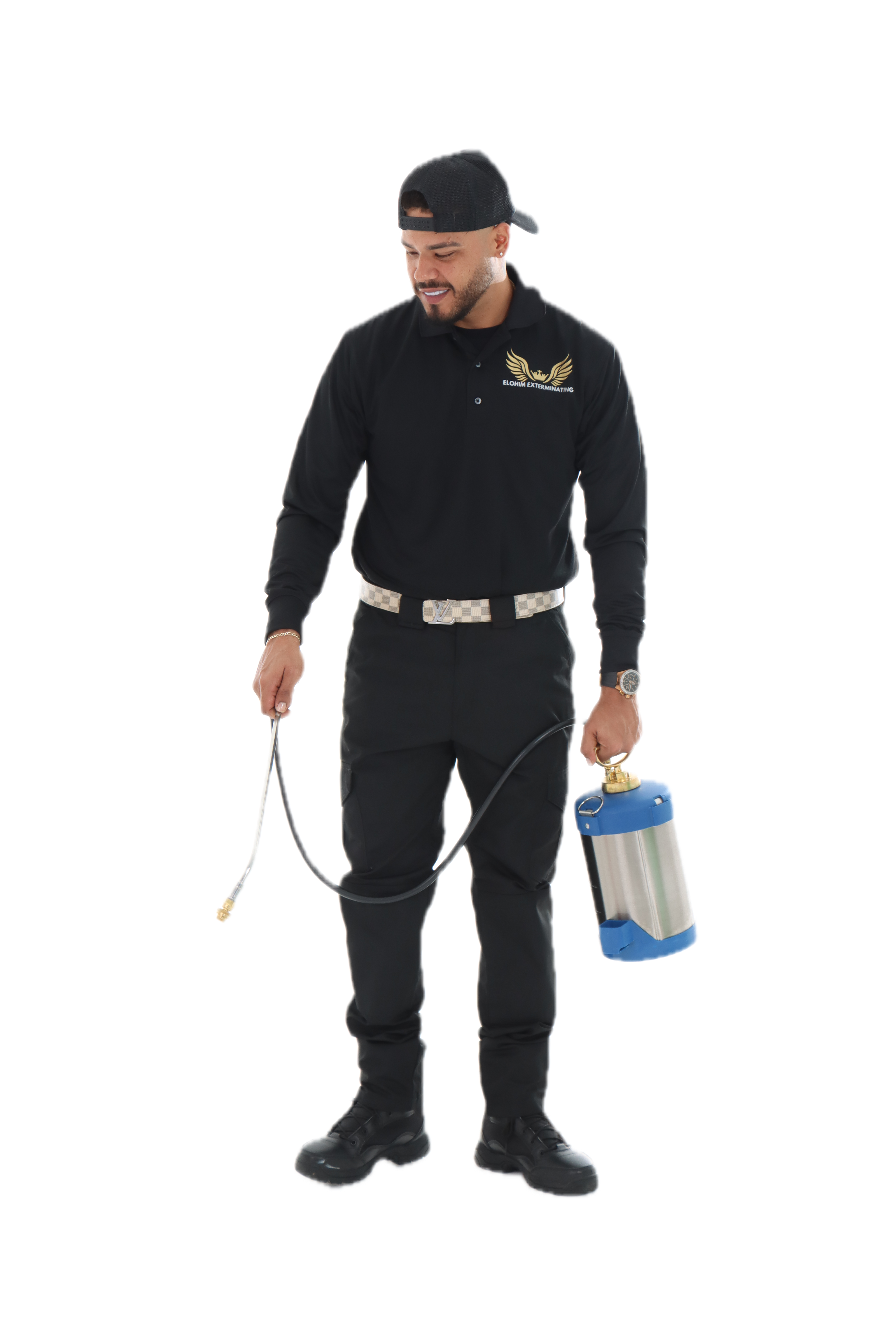 Técnico de Elohim Exterminating preparado para servicio de control de plagas
